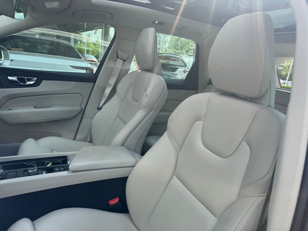 Volvo XC60 2.0 recharge t8 awd inscription