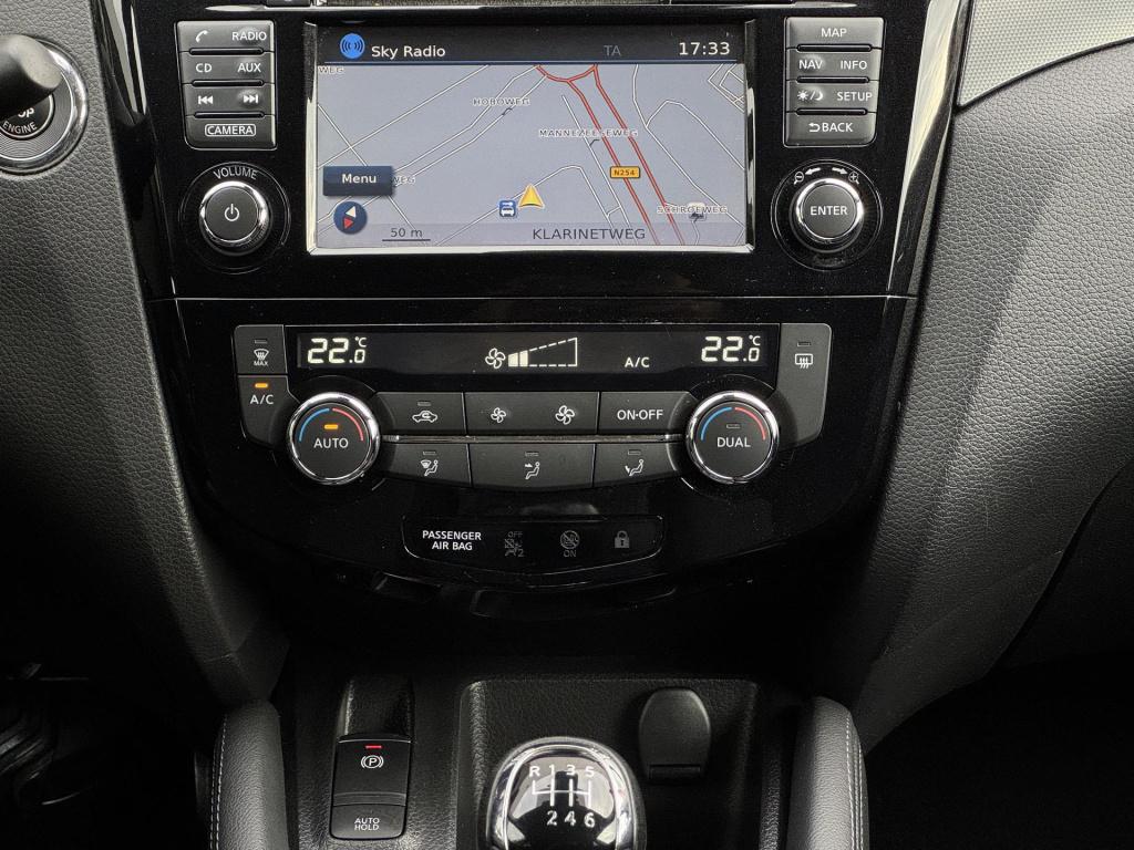 Nissan Qashqai 1.2 n-connecta design pack | trekhaak | navigatie | 360° cam