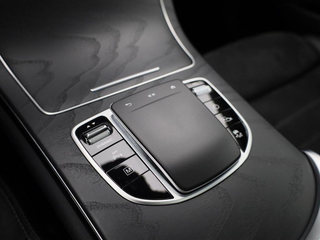 Mercedes-Benz Glc 300e 4matic business solution amg | automaat | apple carp