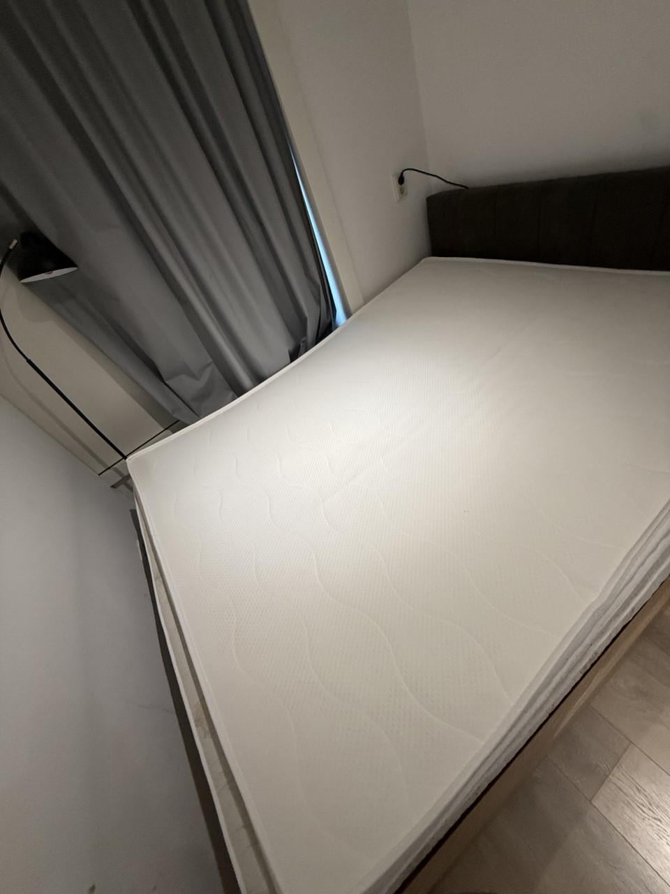 Bed van Meubella elektrisch verstelbare bodem – Zeer goede staat