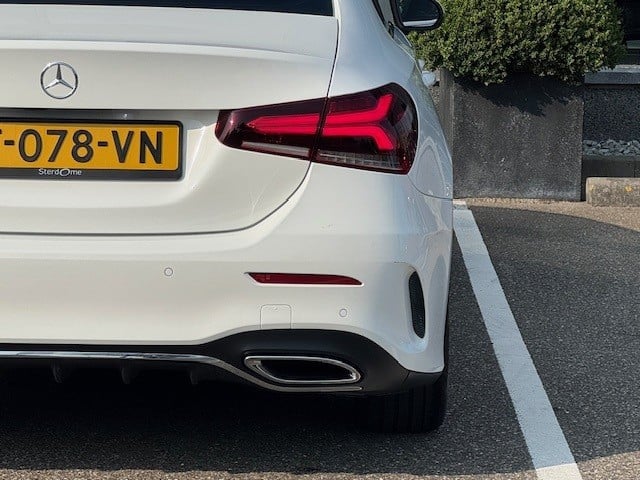 Mercedes-Benz A-Klasse 200 business solution amg l mbux l led high performa