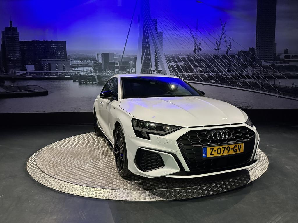 Audi A3 sportback 45 tfsi e s edition competition *navi*camera*acc*