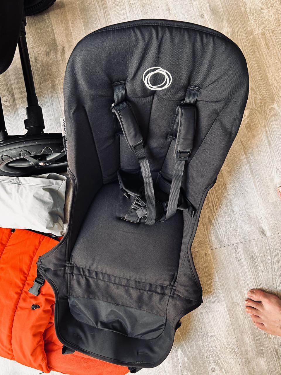 Bugaboo kinderwagen in speciale Niark uitvoering en veel extra’s