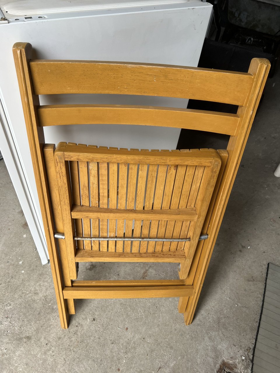 Vintage houten klapstoel jaren 60 als nieuw