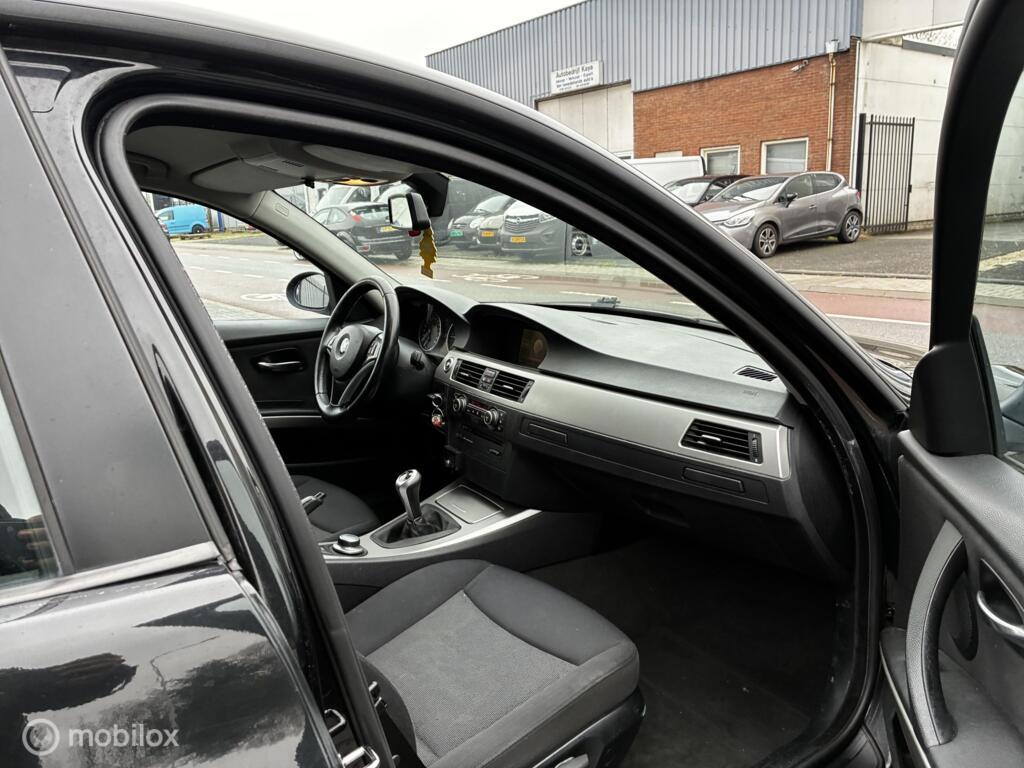 BMW 3-serie 318d High Executive km283.381 Nap BJ2007