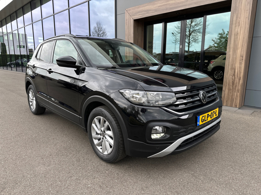 Volkswagen T-cross 1.0 tsi 110pk dsg life | carplay | adapt. cruise | rijkl