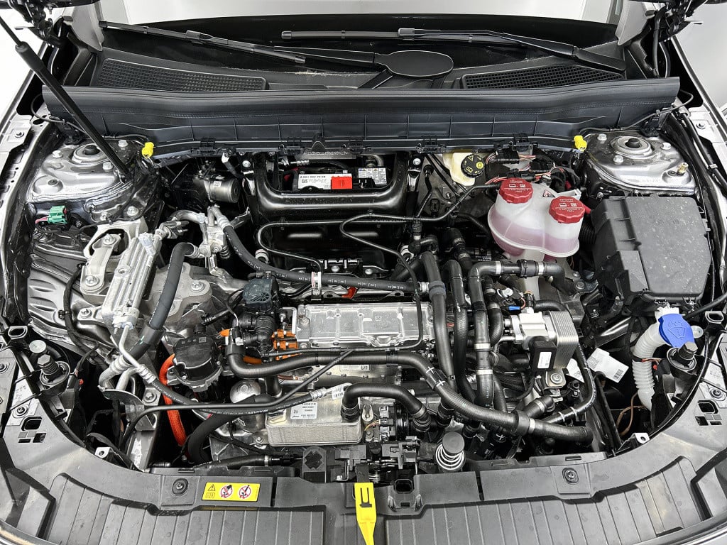 Mercedes-Benz Eqb 250+ business solution amg 71 kwh | premium pakket | park