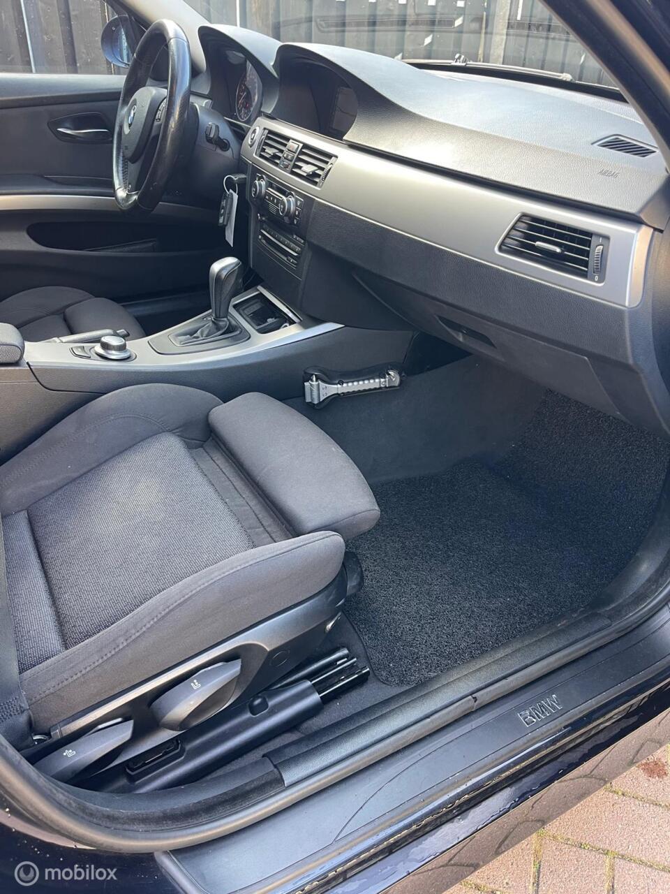 BMW 3-serie touring 318i executive