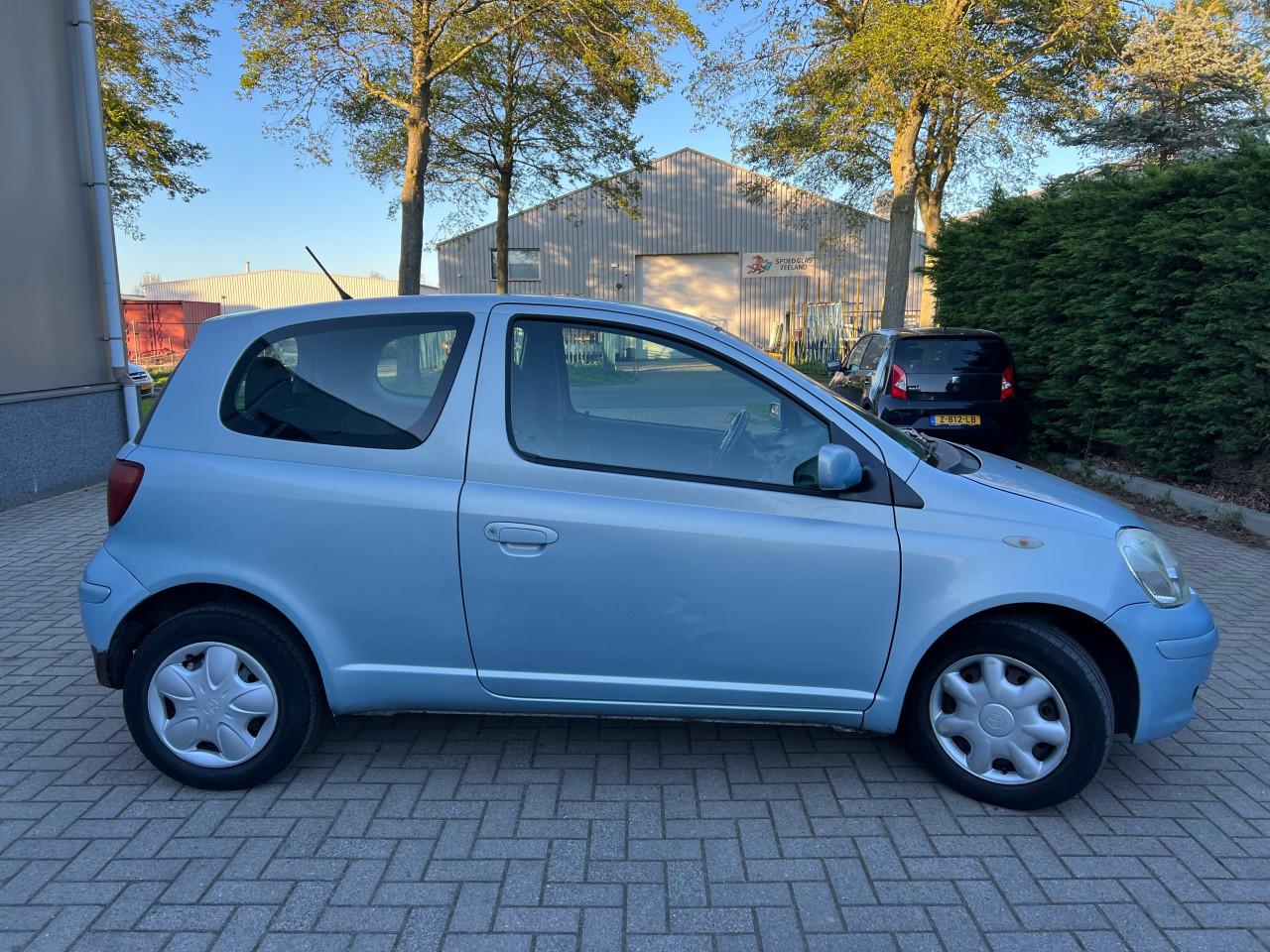 Toyota Yaris 1.0Vvt-i S-Line 151.296KM