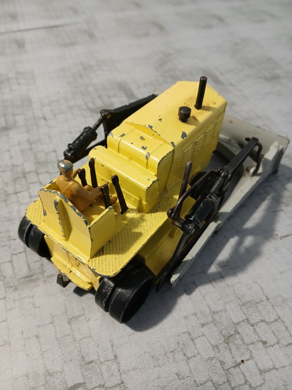 Dinky toys bulldozer