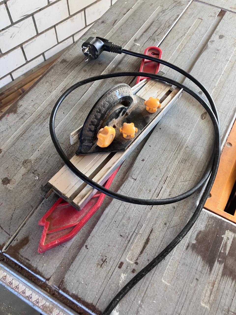 Handige zaagtafel, 1500 watt