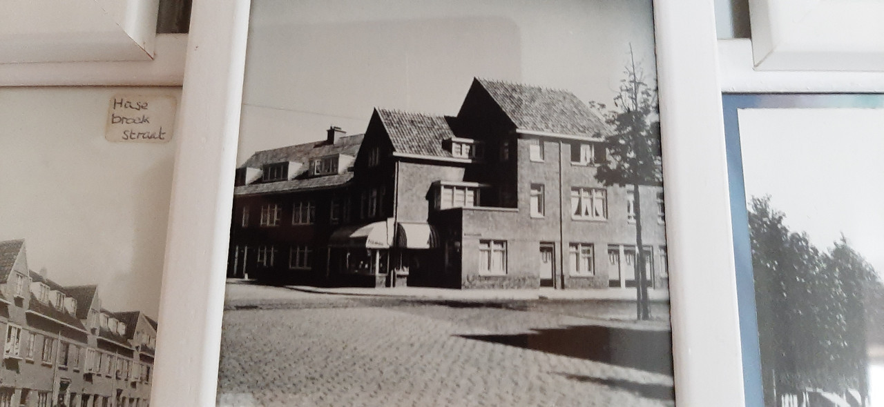 Foto collage met 10 prenten Den haag