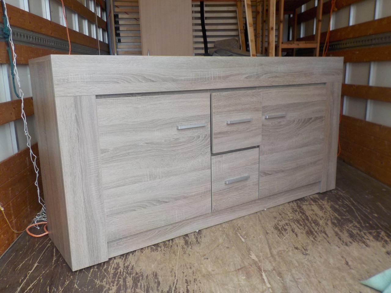 Dressoir mooie kwaliteit en in vrijwel nieuw staat