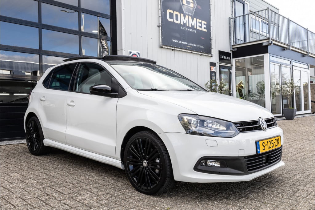 Volkswagen Polo 1.4 tsi bluegt 15pk pano nav 17inch
