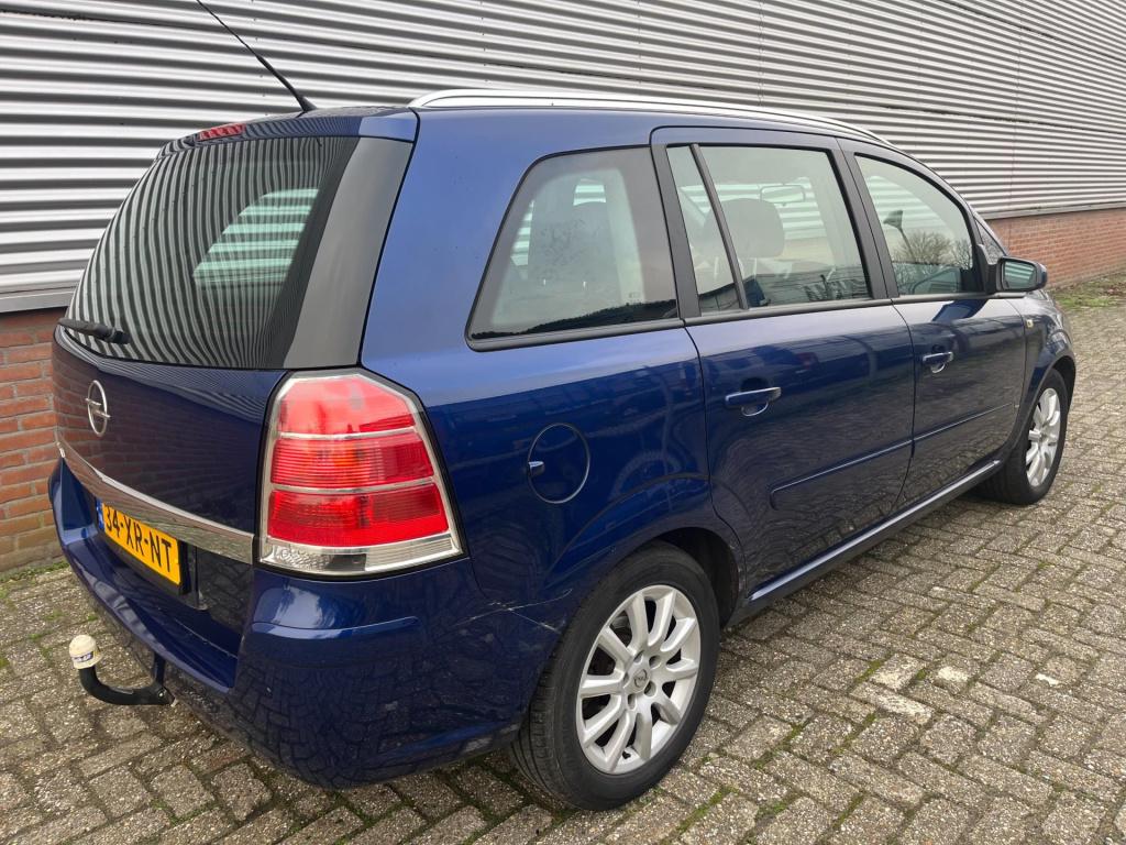 Opel Zafira 1.6 temptation | 7 pers.