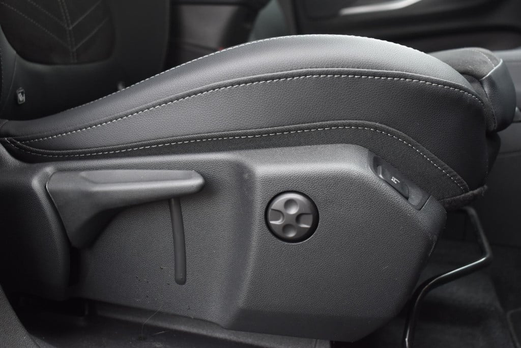 Opel Grandland 1.6 turbo plug-in hybrid gs 225pk | navi | camera | elektr. 