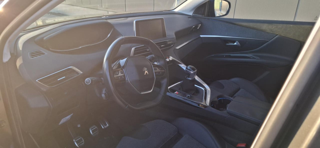 Peugeot 3008 1.2 Allure 130pk
