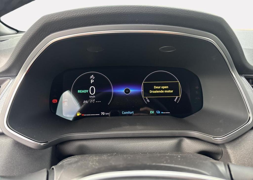 Renault Captur 1.8 e-tech full hybrid 160 techno - demo / pack winter