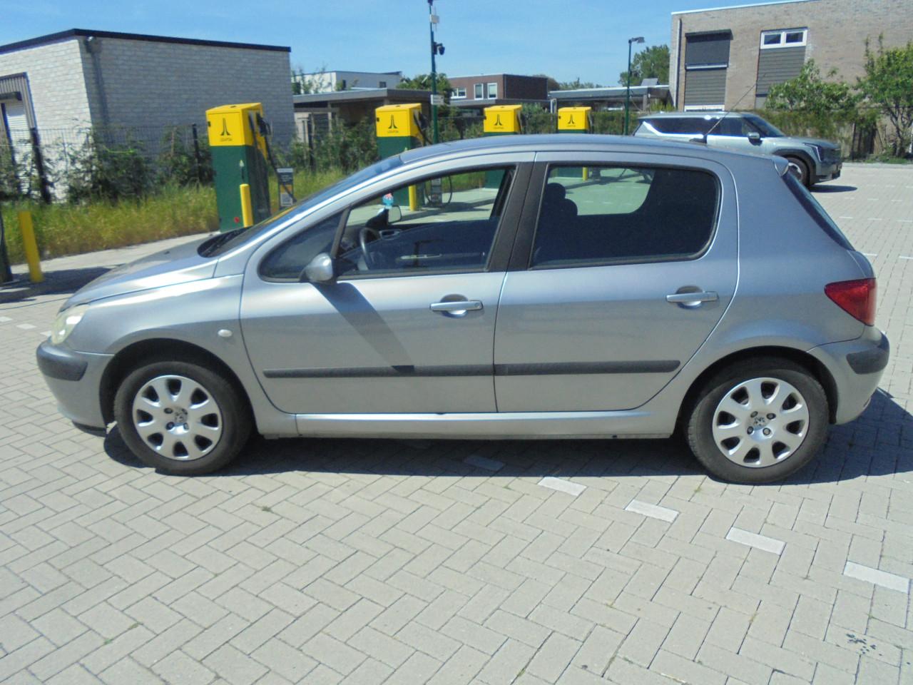307 1.4 I Apk November 2026 met N.A.P leuke auto  slechts € 995