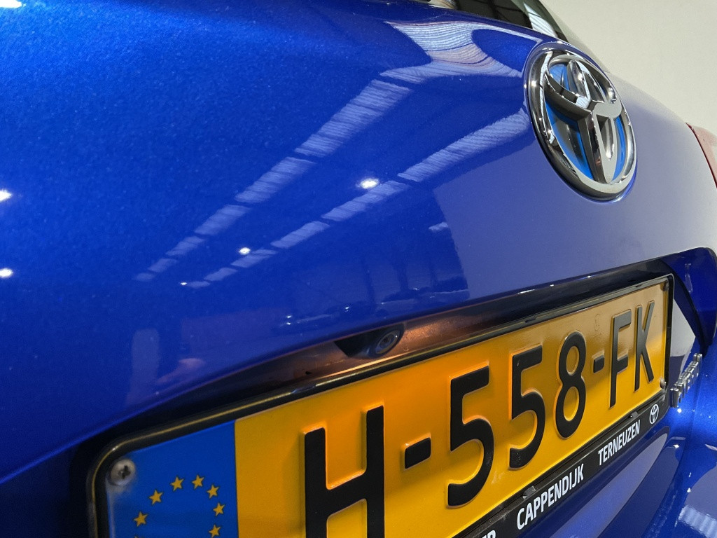 Toyota Yaris 1.5 hyb. aspiration | navi | keyless | camera |