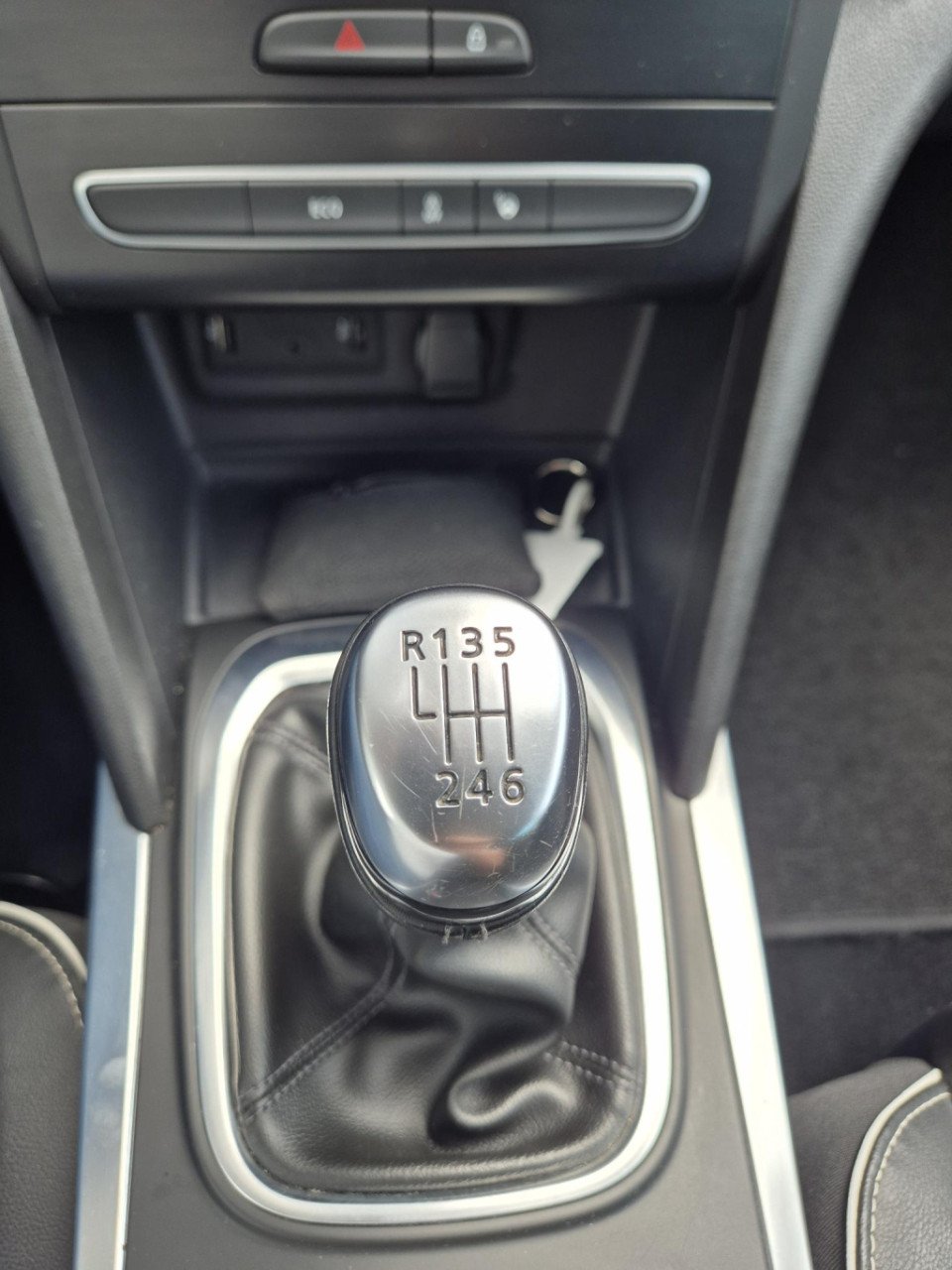 Renault Megane tce 130 bose camera, apple/android auto, pack easy life, tre