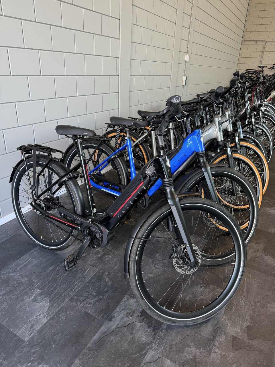 E-Bike Center Middelburg: jouw specialist in nieuwe en 2e hands A-merken!