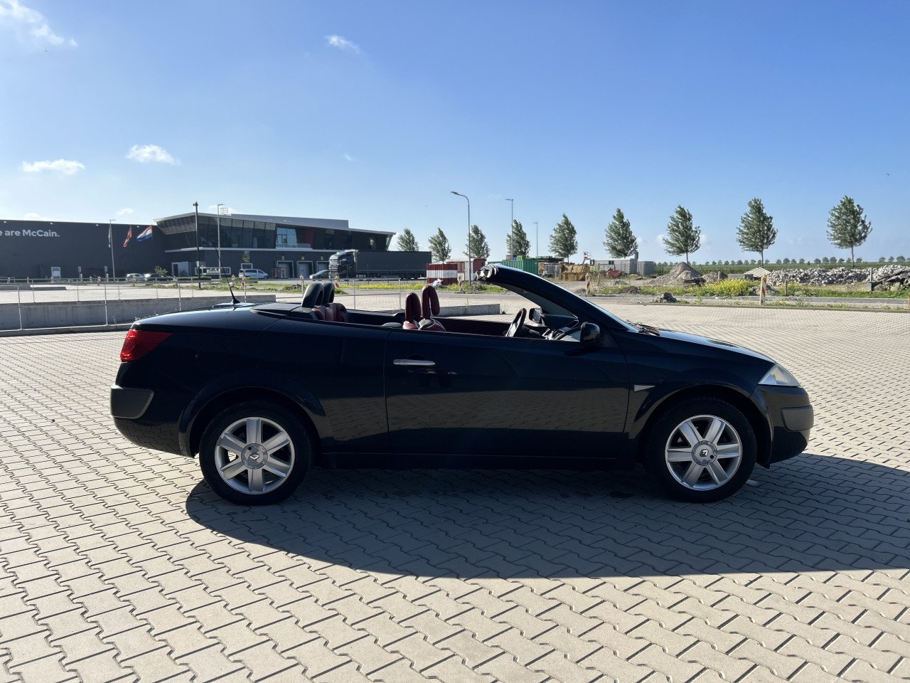 Renault Mégane Coupé-Cabriolet 2.0-16V Priv. Luxe/LEDER/APK