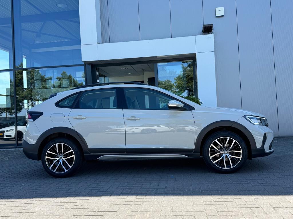 Volkswagen Taigo 1.0 tsi life business * carplay * stoelverwarming * pdc 2x