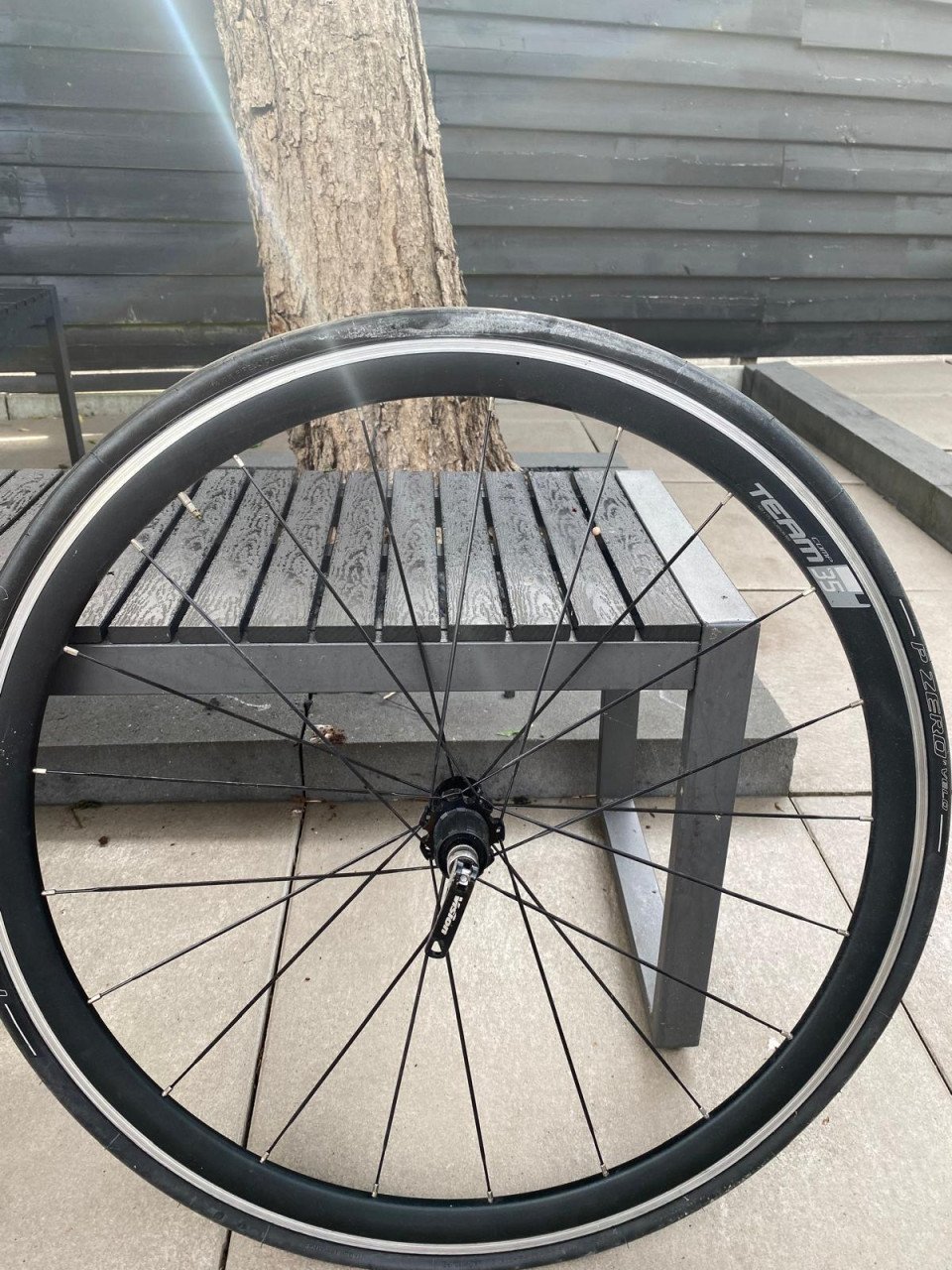 Wielset Vision team 35 en racefiets standaard