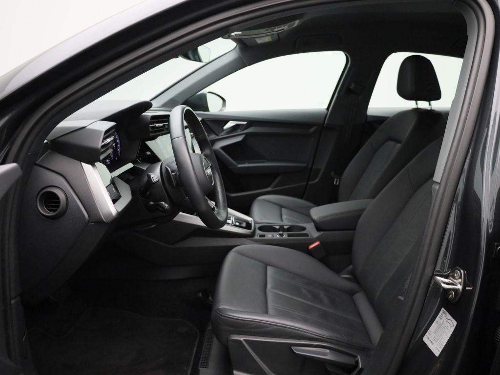 Audi A3 limousine 30 tfsi pro line | automaat | navigatie | stoelverwarming