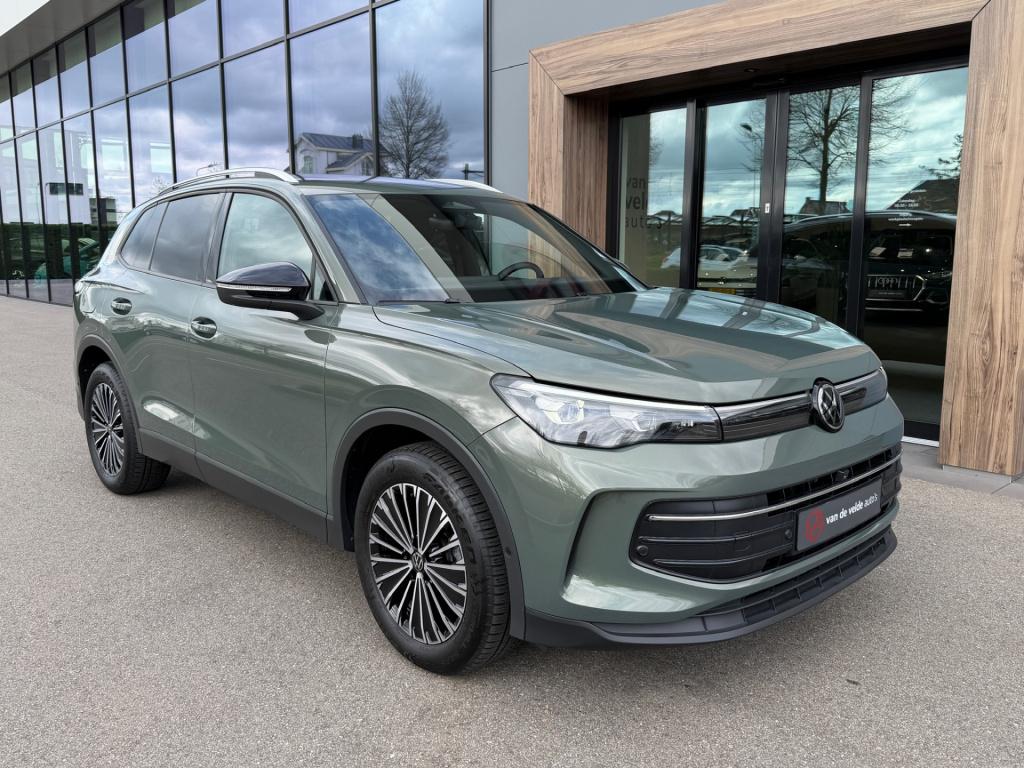 Volkswagen Tiguan 1.5 etsi 150pk dsg goal | trekhaak | 360 camera | iq ligh