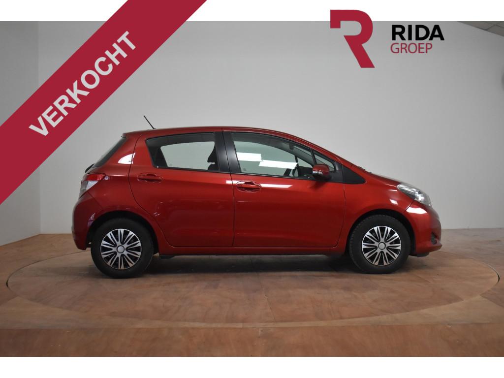 Toyota Yaris 1.0 vvt-i now 5 deurs|verkocht