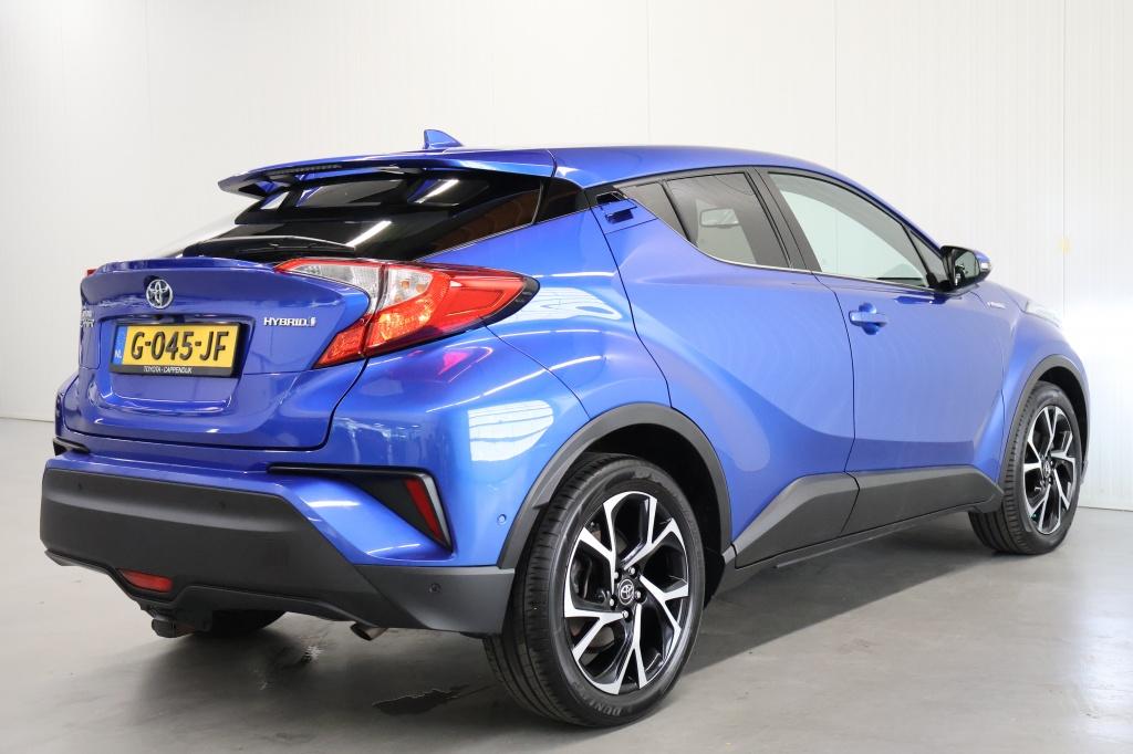 Toyota C-hr 1.8 hybrid style| trekhaak| camera| stoel.verw| adap.cruise