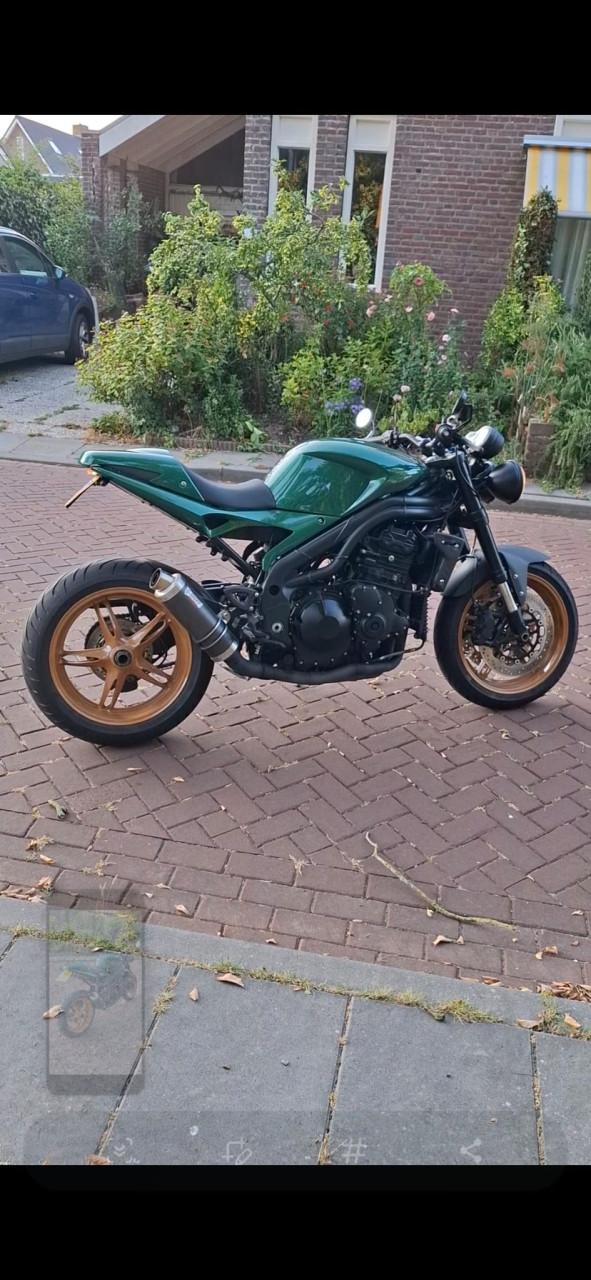 Triumph Speed Triple 1050