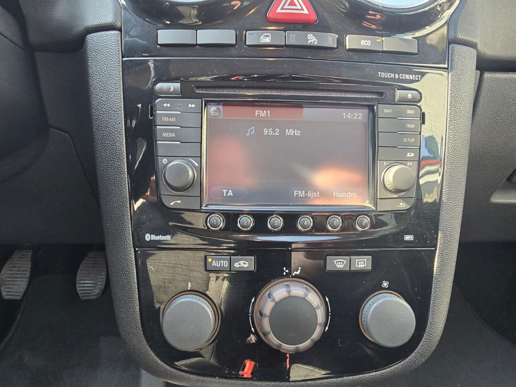 Opel Corsa 1.4-16v blitz