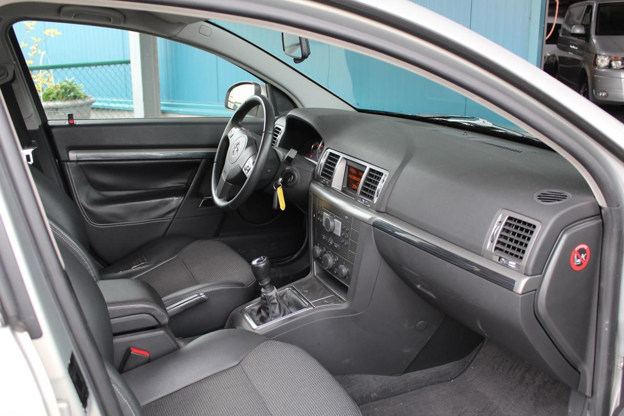 Opel Vectra 2.2-16V *Cosmo*KMST 121024*