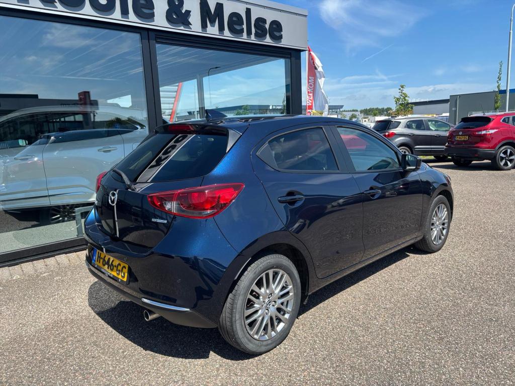 Mazda 2 1.5 skyactiv-g 90pk luxury, carplay