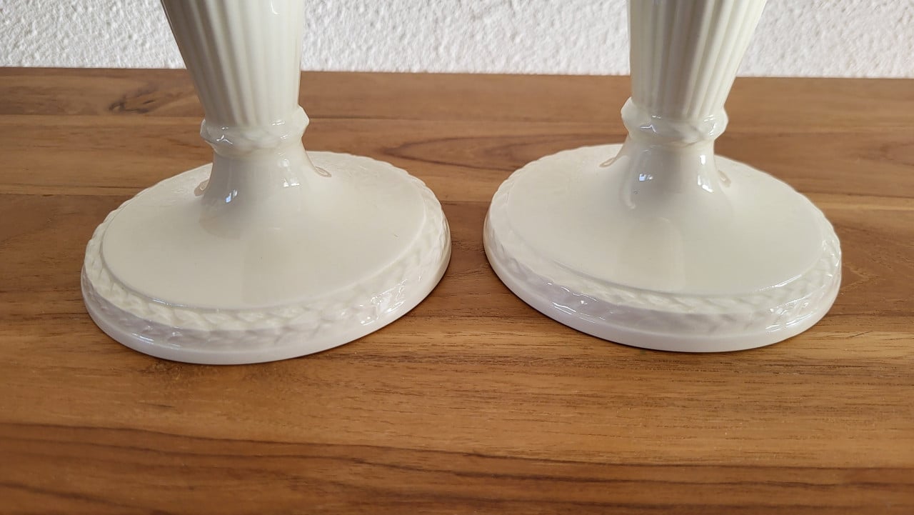Set van 2 Wedgwood Edme kandelaars h 21 cm