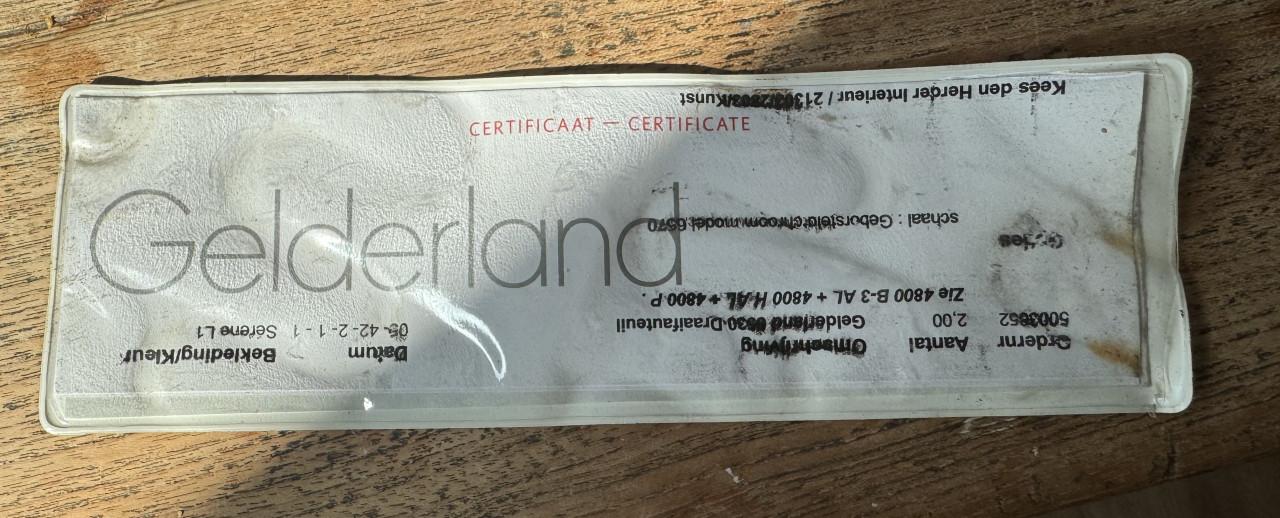 2  draaifauteuils /  zwart / merk Gelderland