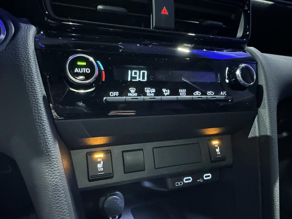 Toyota Yaris Cross 1.5 hybrid 130 dynamic *facelift*nieuw*direct beschikbaa