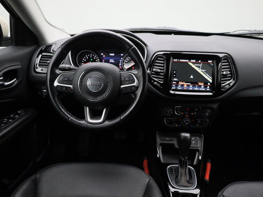 Jeep Compass 1.3t limited | automaat | navigatie | apple carplay / android 