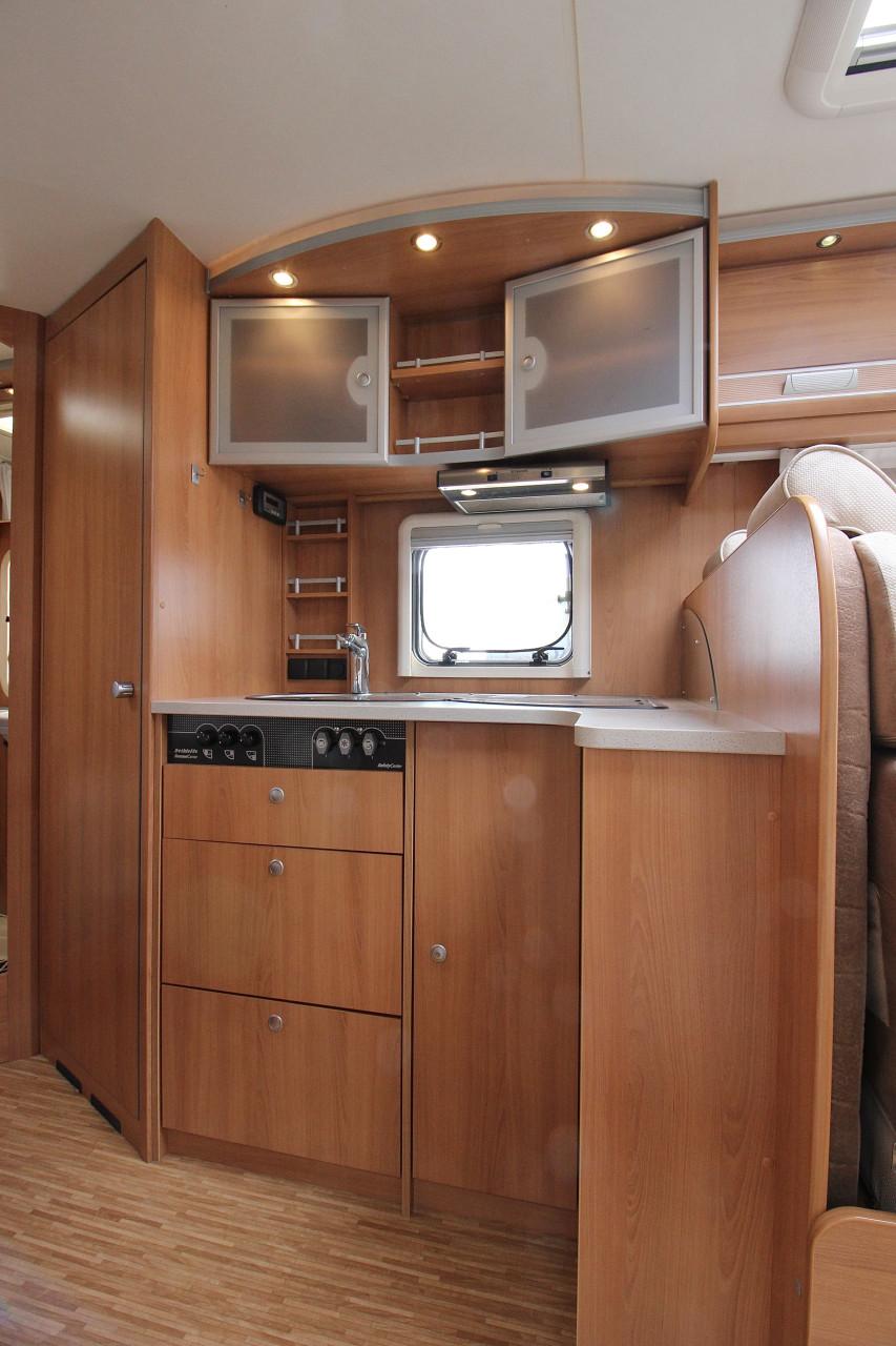 Dethleffs Advantage T6501 (Vast lengtebed, In nieuwstaat!!!)