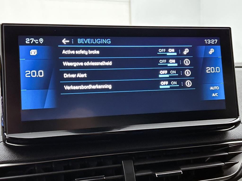 Peugeot 3008 hybrid 145pk automaat gt | rijklaar | elektrische achterklep |
