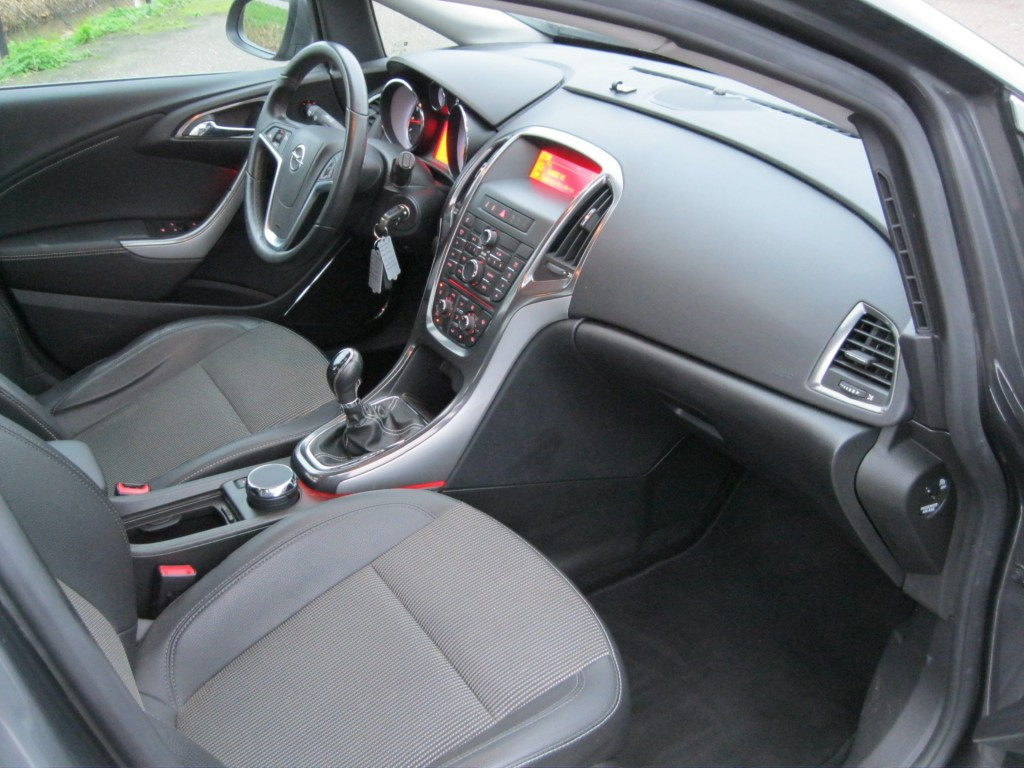 Opel Astra 1.6 cosmo