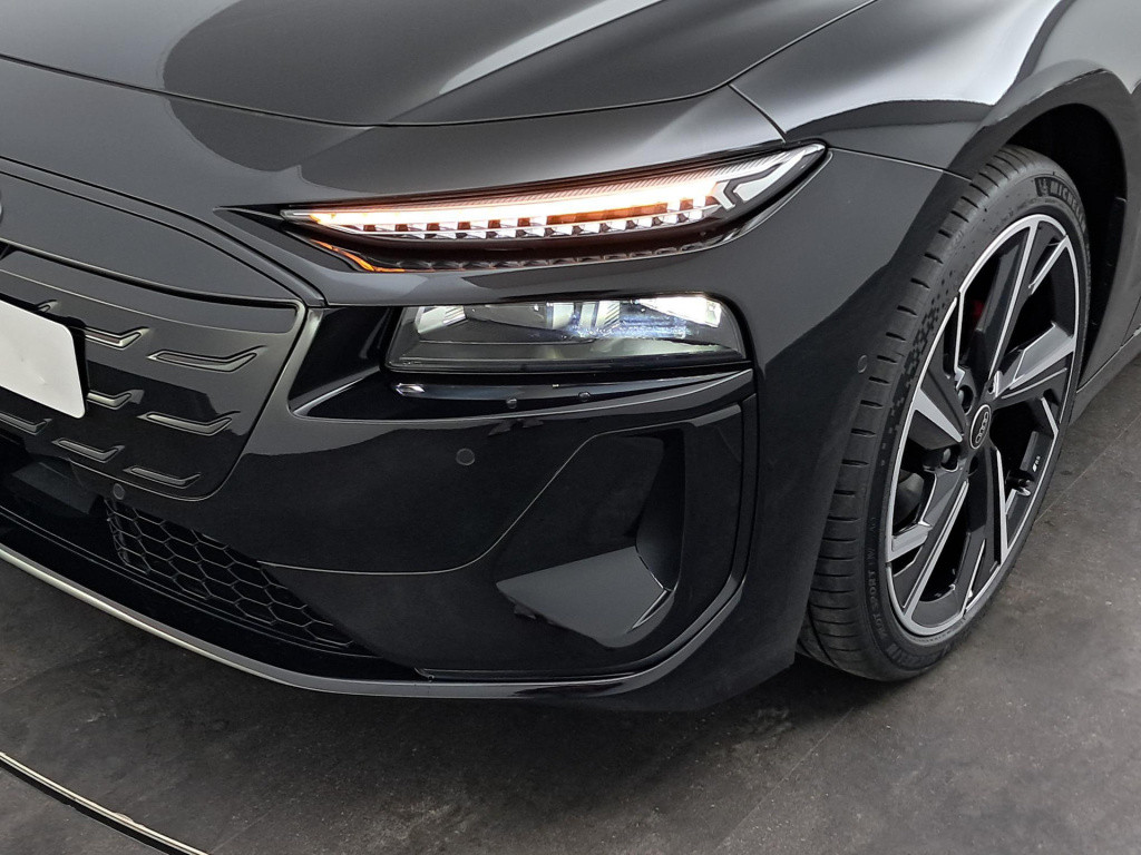 Audi A6 Avant E-tron s edition e-tron 83 kwh 210 kw / 286 pk avant elek