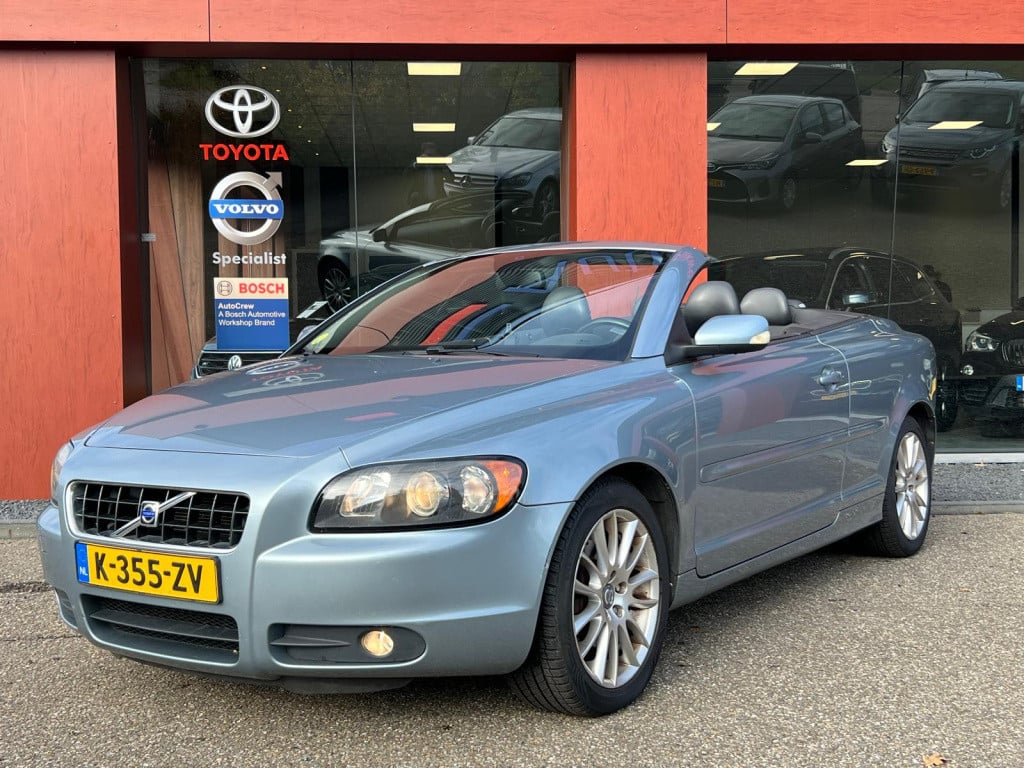Volvo C70 convertible 2.4 momentum | cruise | climate | lmv