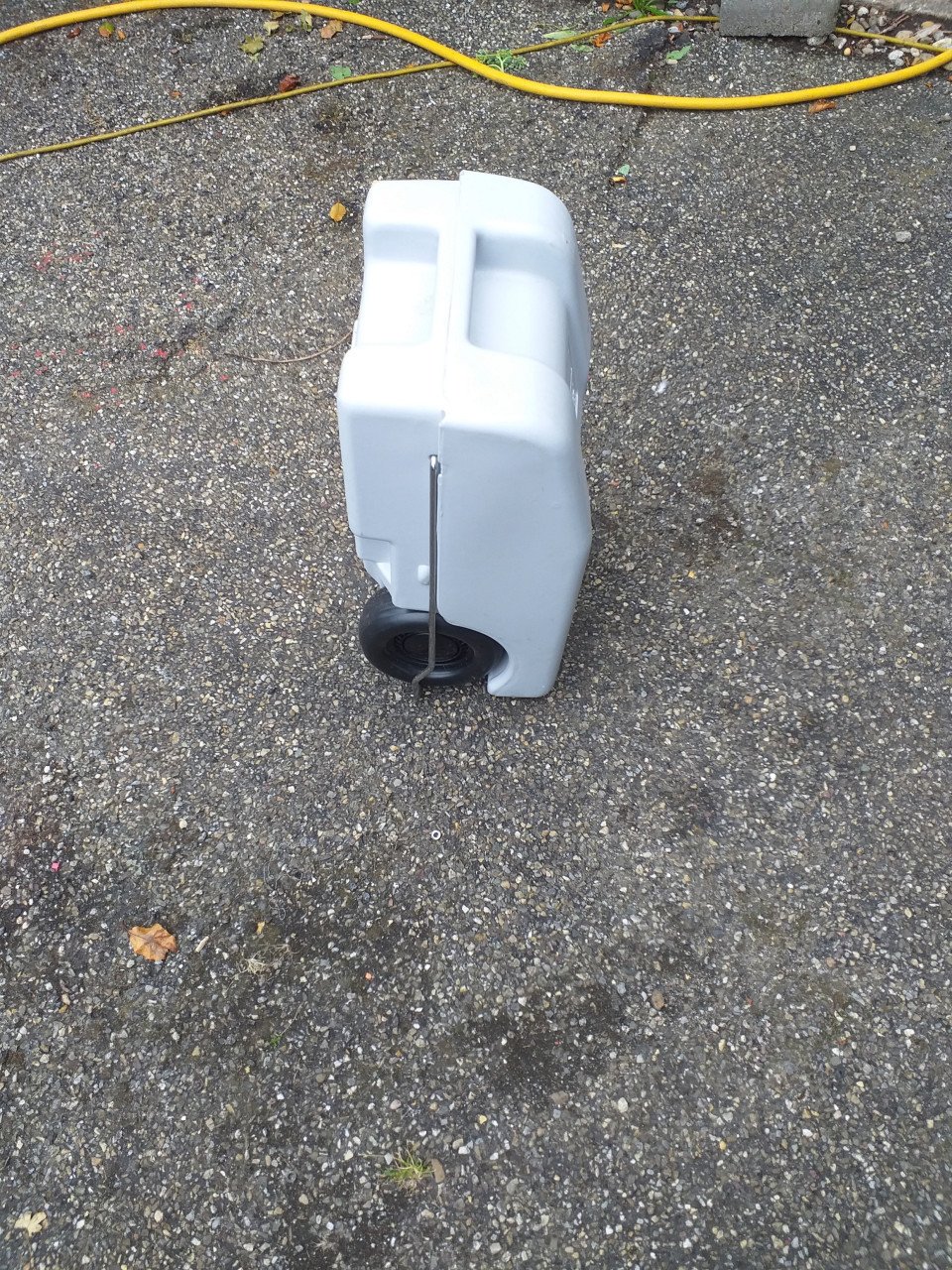 """"VUILWATERTANK NOG ALS NIEUW""""