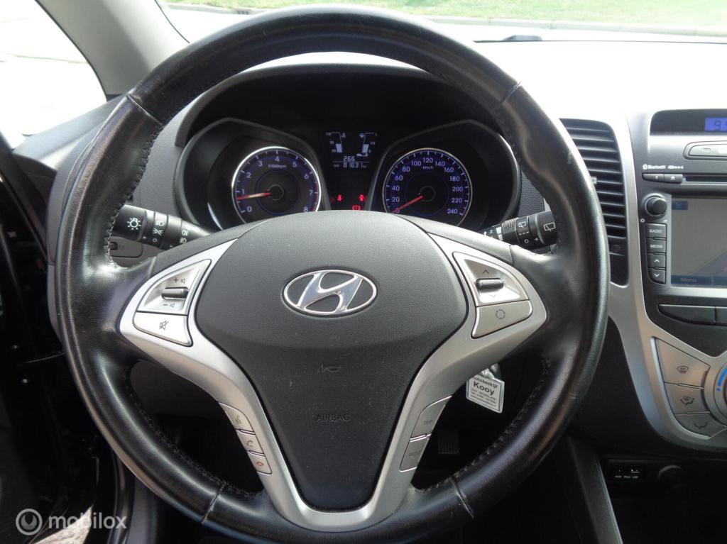 Hyundai Ix20 1.4i i-drive/airco/lm velgen/pdc/camera/trekhaak/hoge zit/nap
