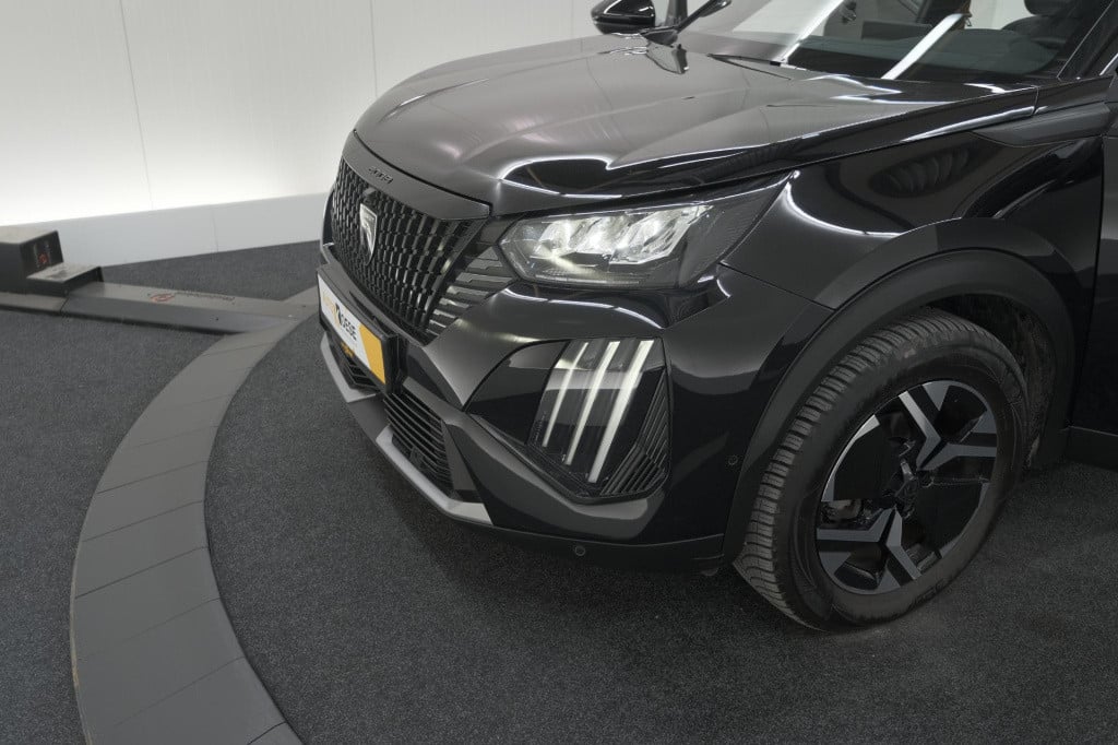 Peugeot 2008 puretech 130 eat8 allure | 360 camera | adaptieve cruise contr
