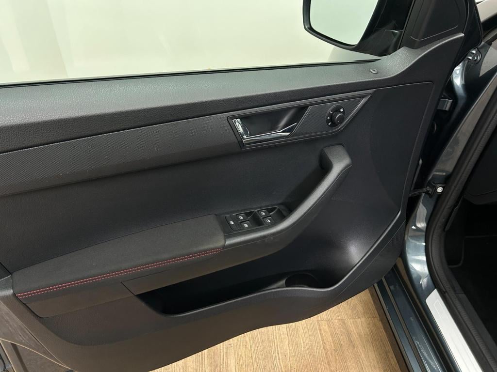 Skoda Fabia occasion 1.0 tsi style | blauw | tweedehands skoda fabia | airc